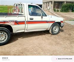 تويوتا هايلوكس